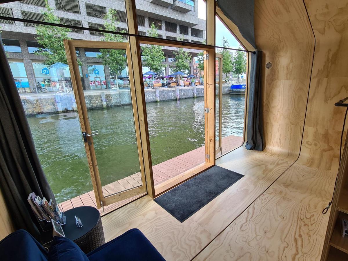 Villa Wikkelboats At Floating Rotterdam Rijnhaven Esterno foto